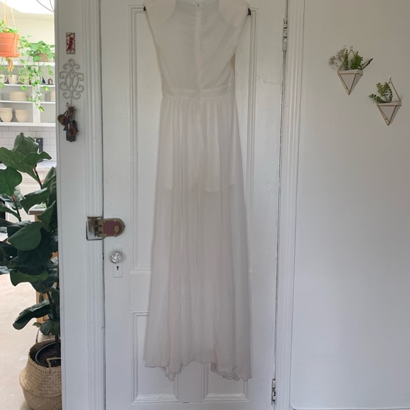 GORGEOUS BRIDAL EVENT DRESS ! - Picture 3 of 3